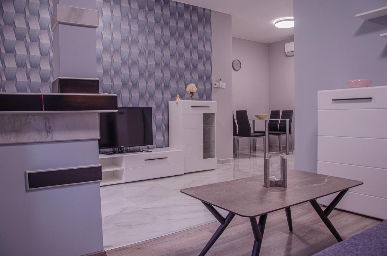 Oros House Apartmanhaz Orosháza Екстериор снимка