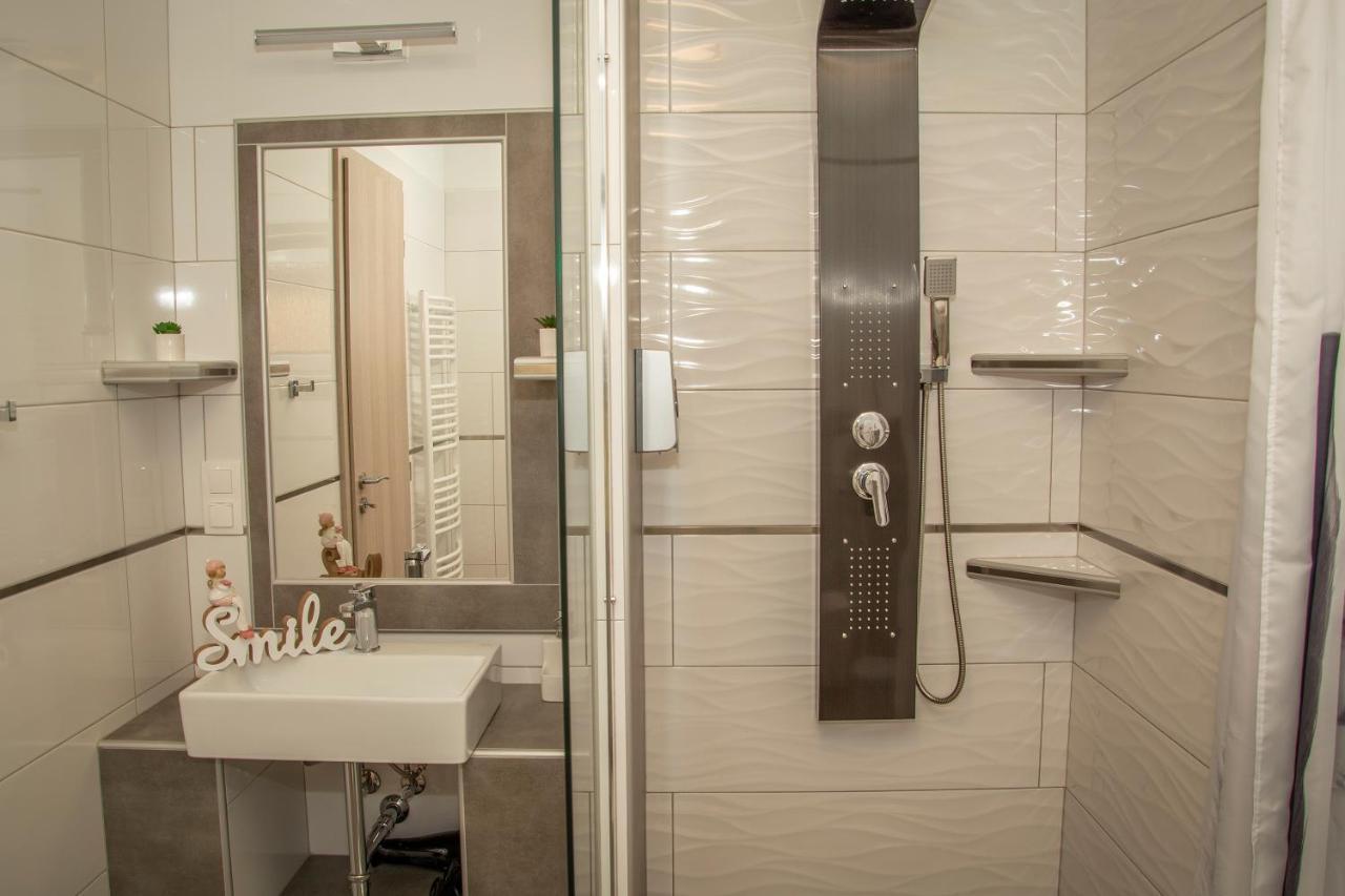 Oros House Apartmanhaz Orosháza Екстериор снимка