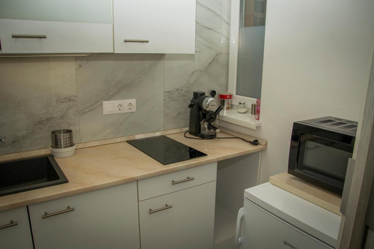 Oros House Apartmanhaz Orosháza Екстериор снимка